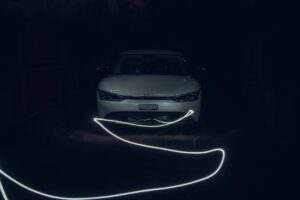 Photo start car with cables