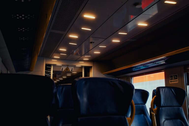 Cum alegi mașina potrivită pentru drumuri lungi