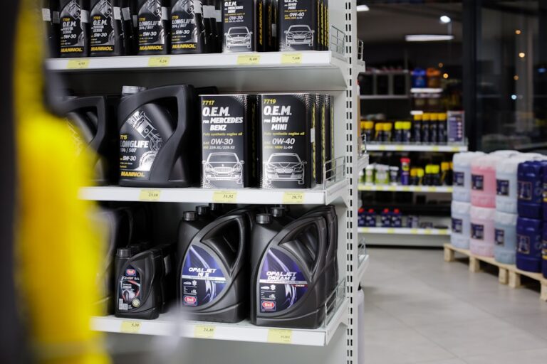 Ghidul uleiurilor de motor pentru curse: Performanță maximă