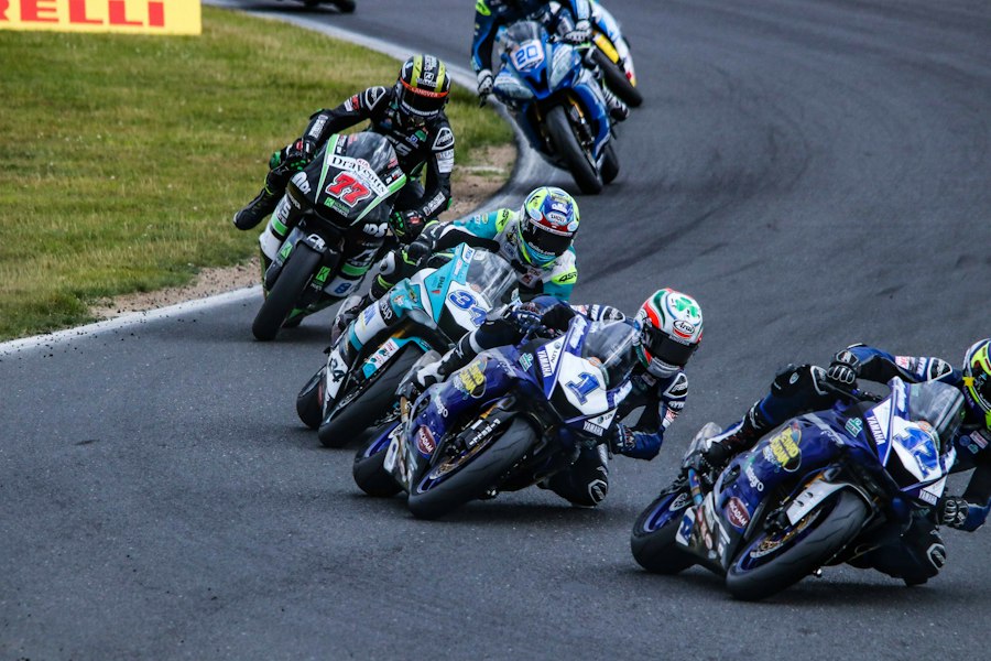 Photo motor sports overview